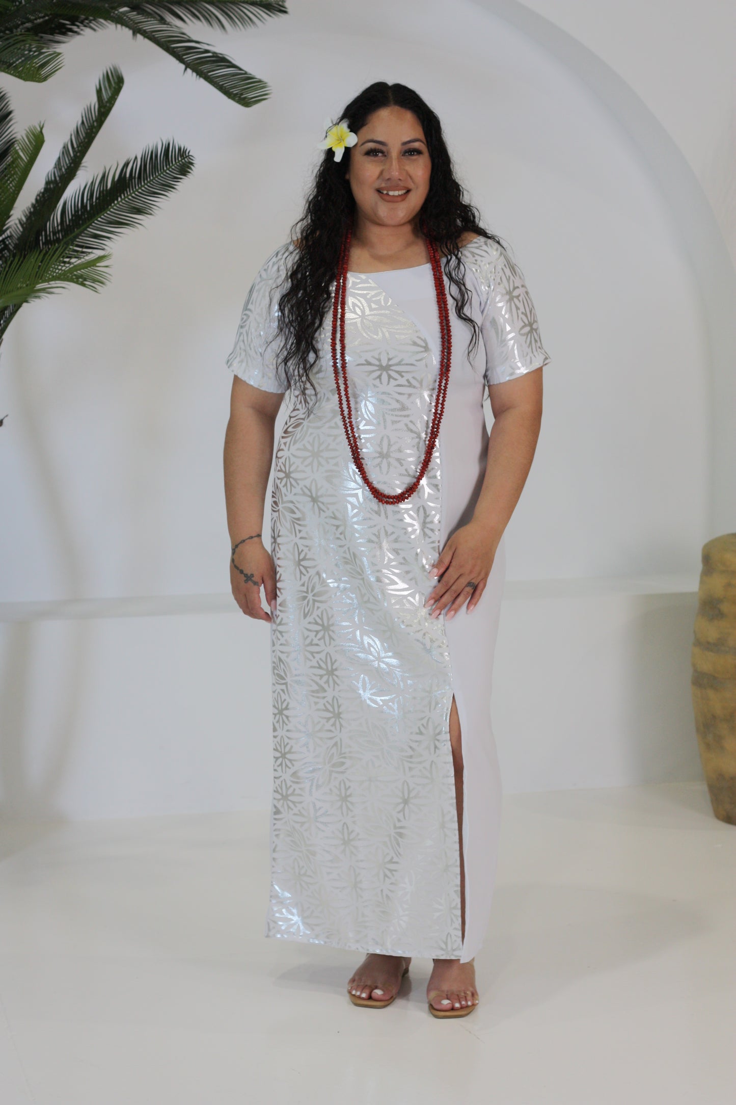 Polynesian Fashion Women's Silver & White Dress