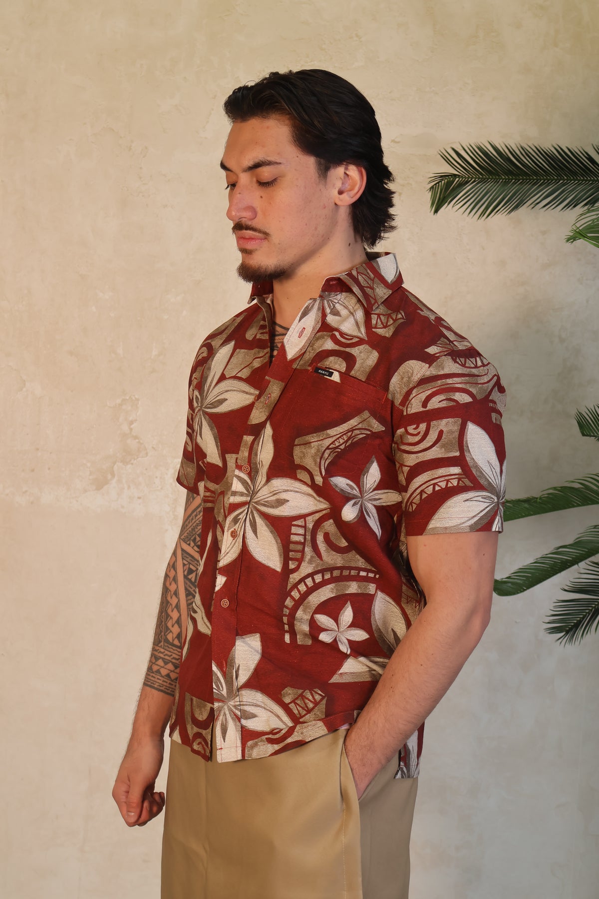 Akamu Men's Shirt in Maroon Kalani Collection SS4748