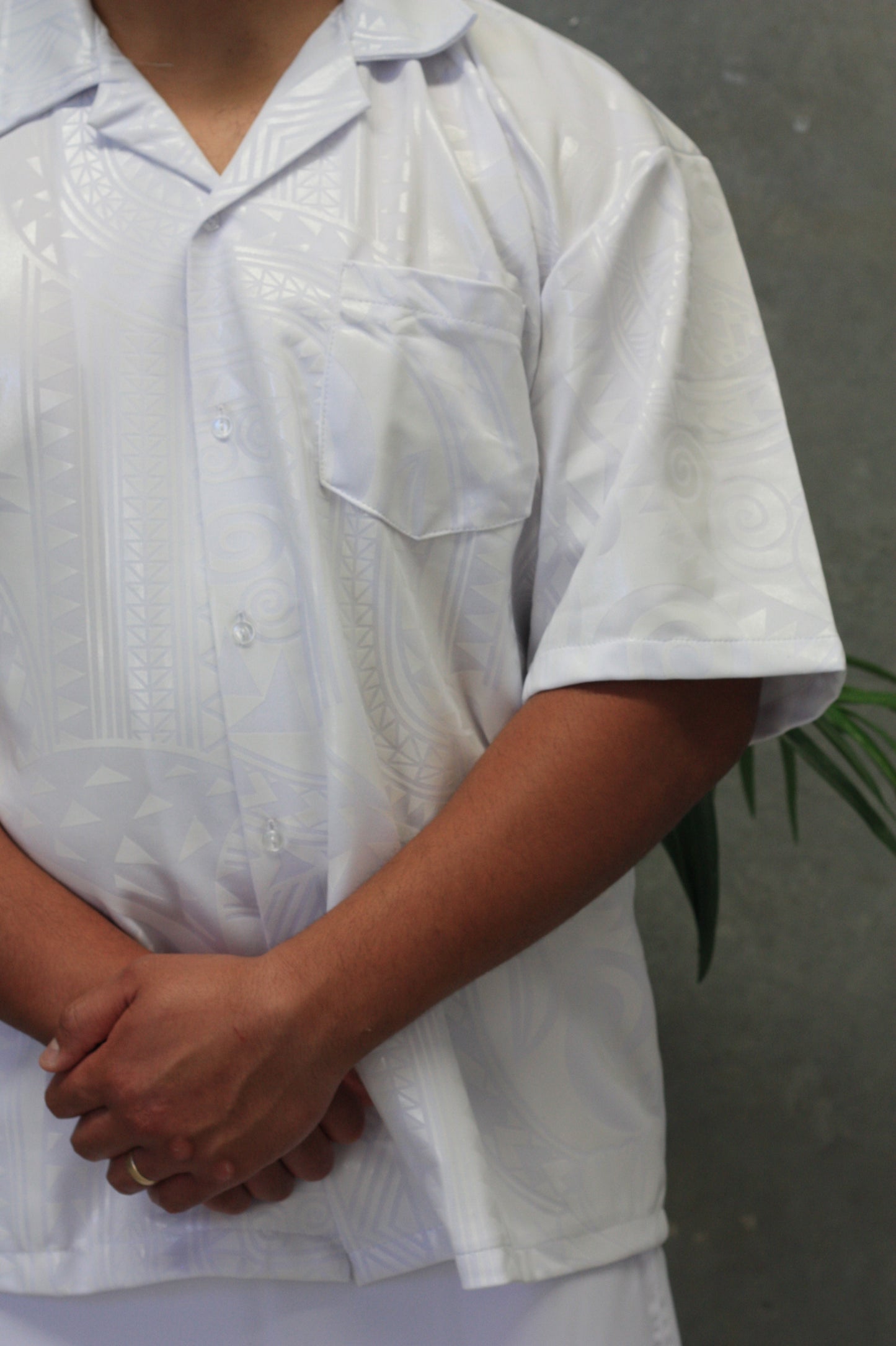Polynesian Fashion Men’s White Elei Shirt-Short Sleeve