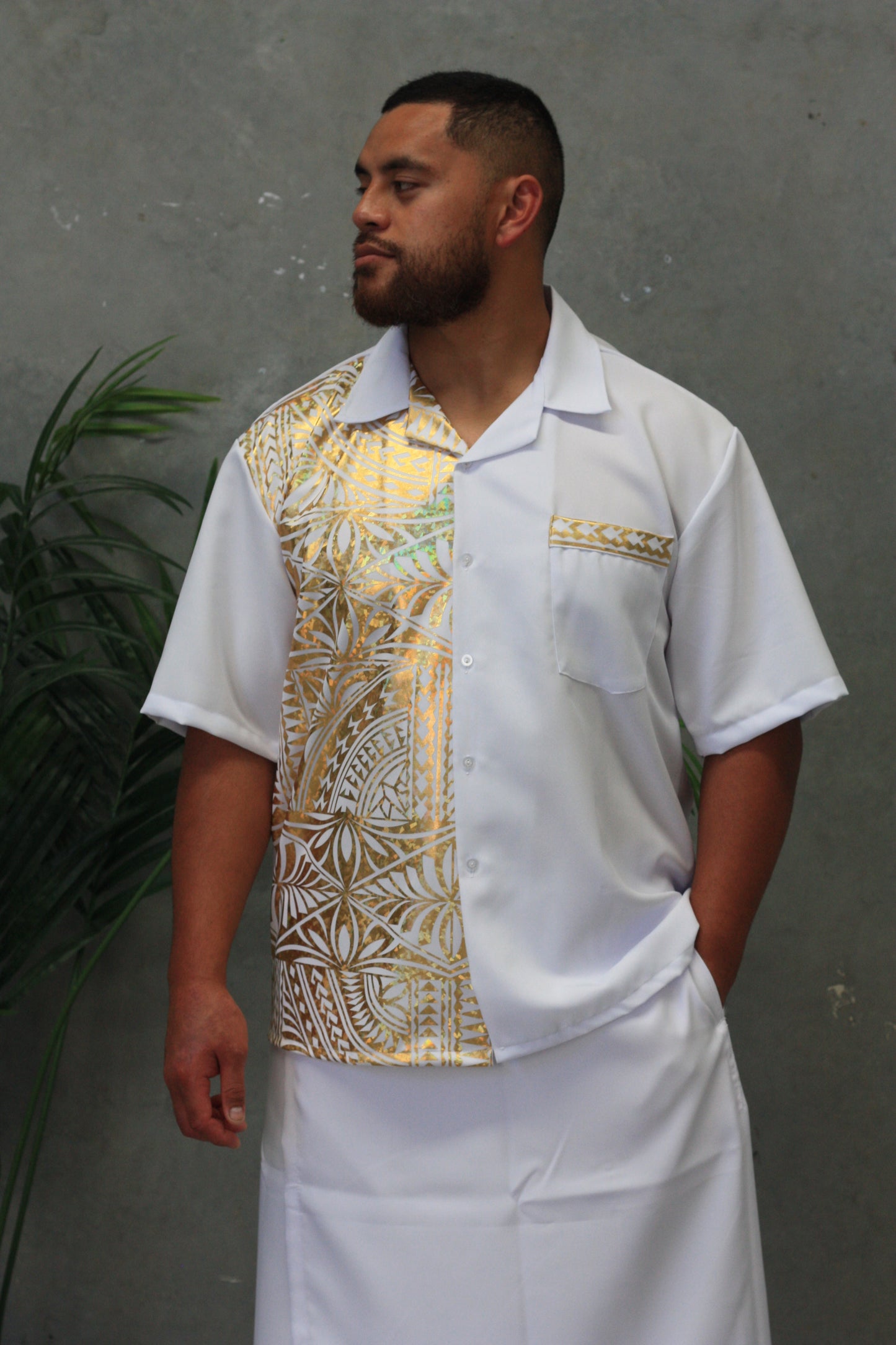 Polynesian Fashion Men's Gold Short Sleeve Shirt ( New )