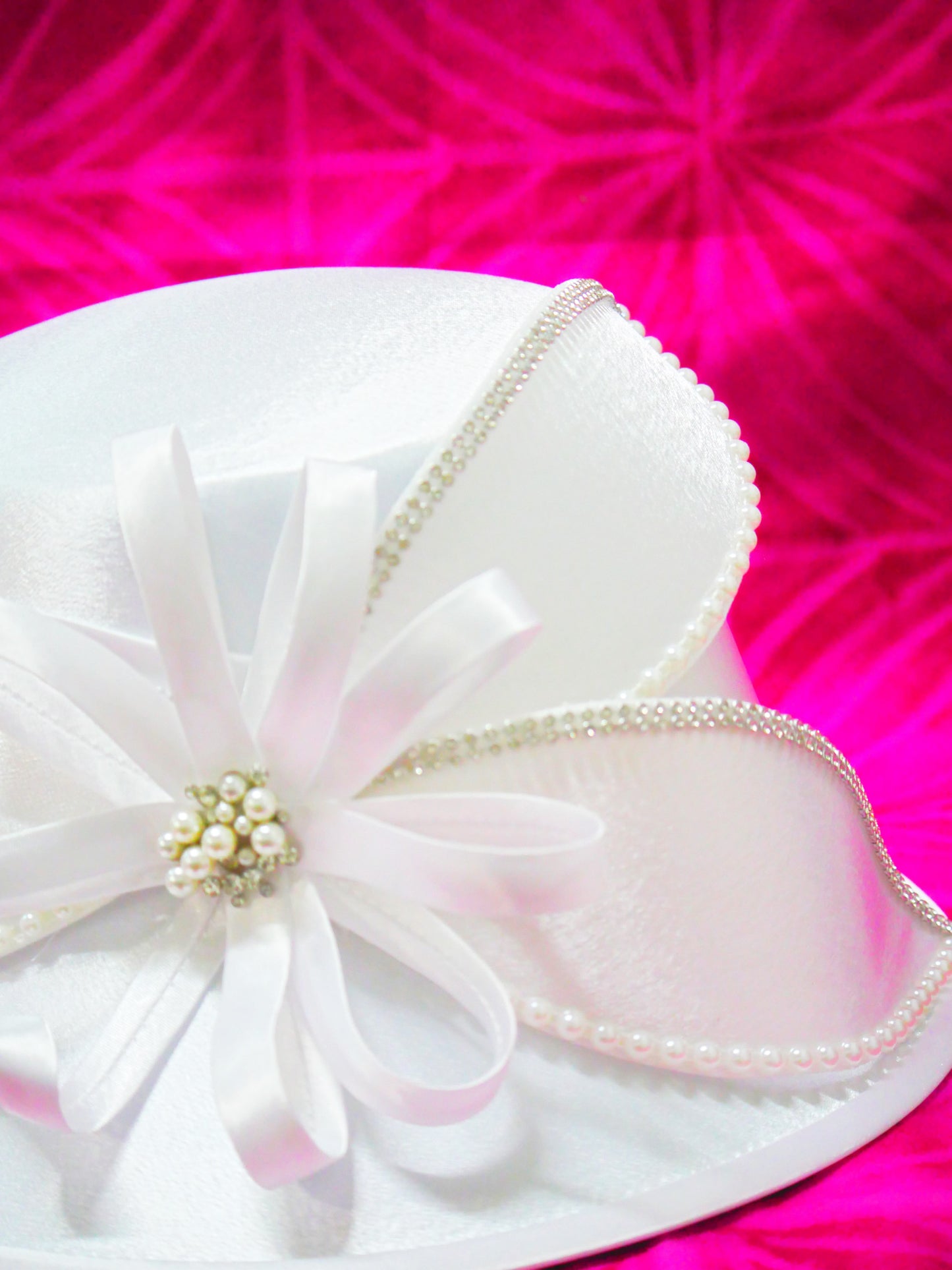 Church Hat- Pulou Lotu Pearled Diamond White