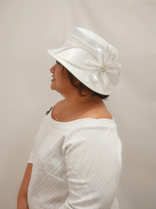 Church Hat- Pulou Lotu Pearled Diamond White