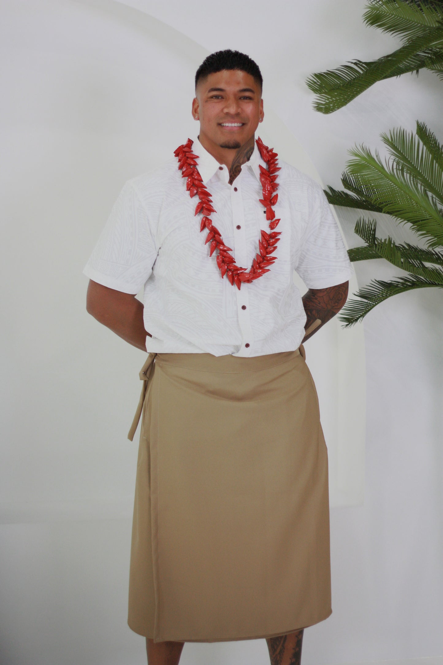 Iefaitaga-Sulu Men's Dark Beige