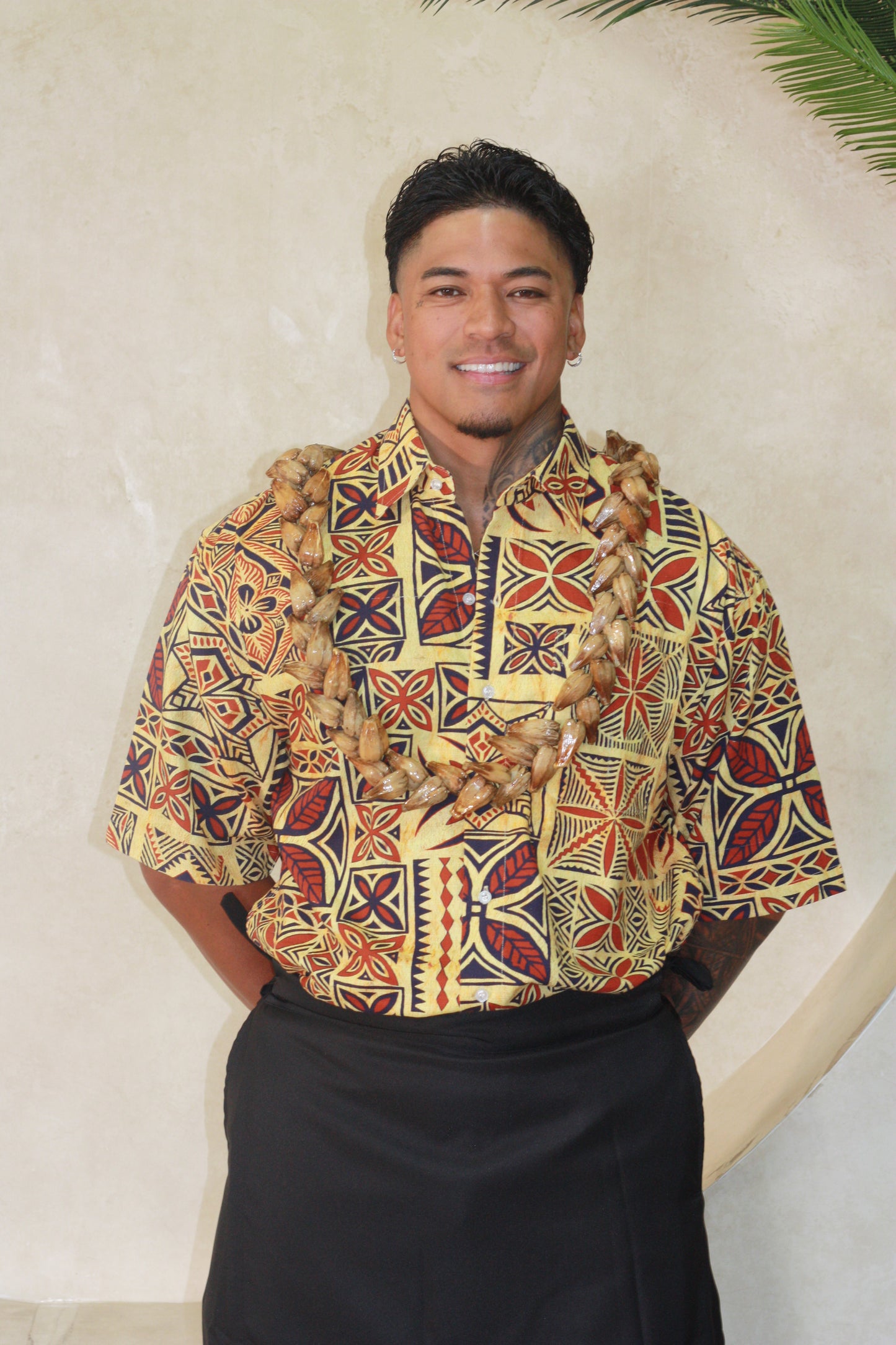 Polynesian Fashion Men's Lalolagi Shirts