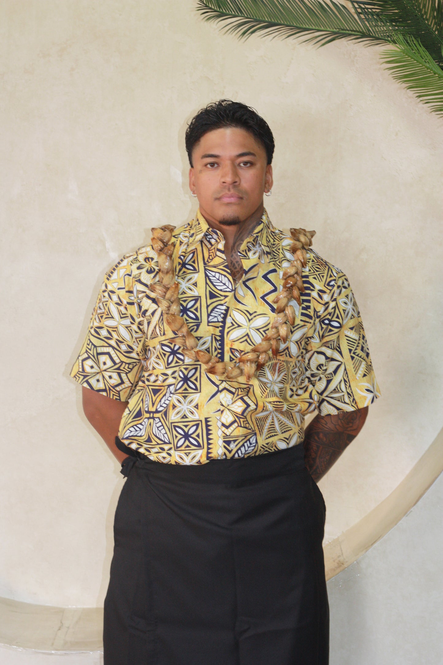 Polynesian Fashion Men's Lalolagi Shirts