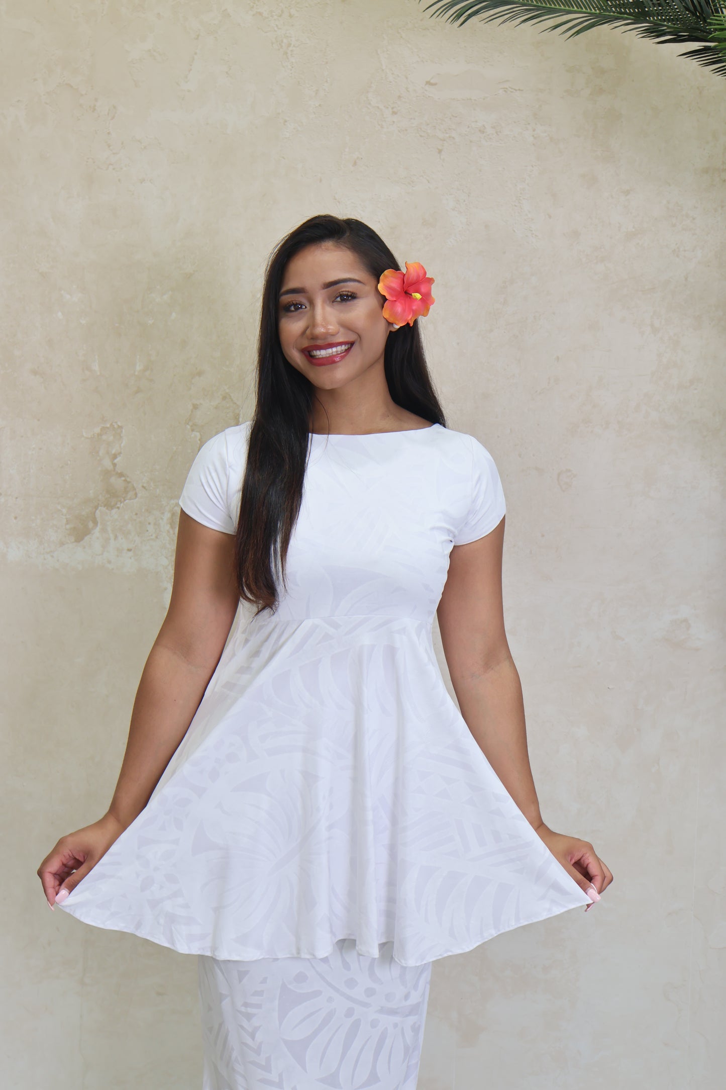 Rimani Samoa Peplum White Elei Puletasi (Size 10 only)