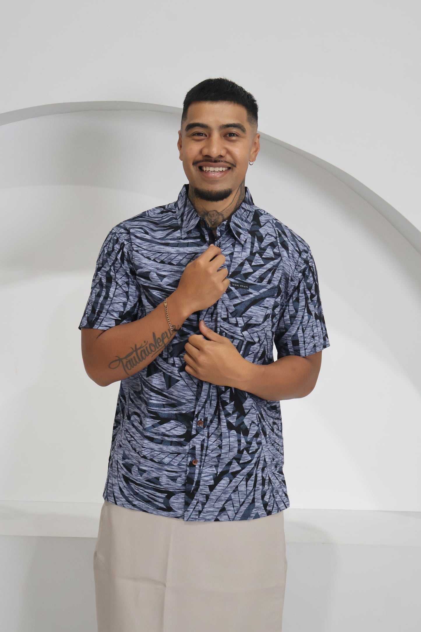 Tribal Origin Mens Bula Shirt- FB1881 (Gray & Black)