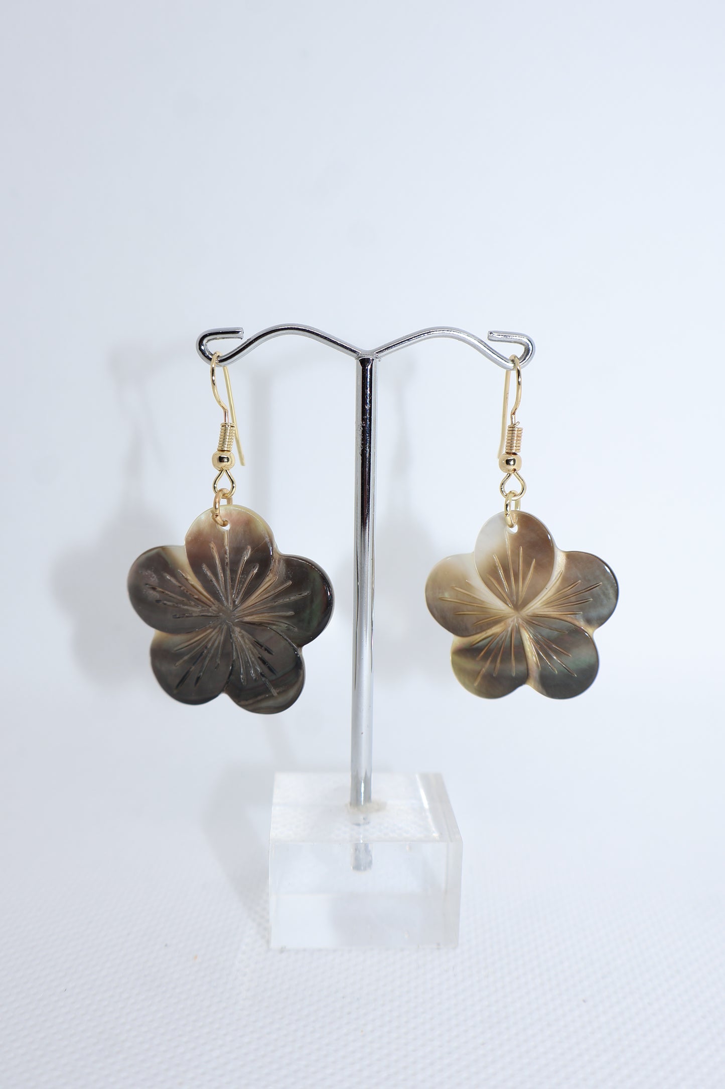 Hibisicus Mother of Pearl Earrings
