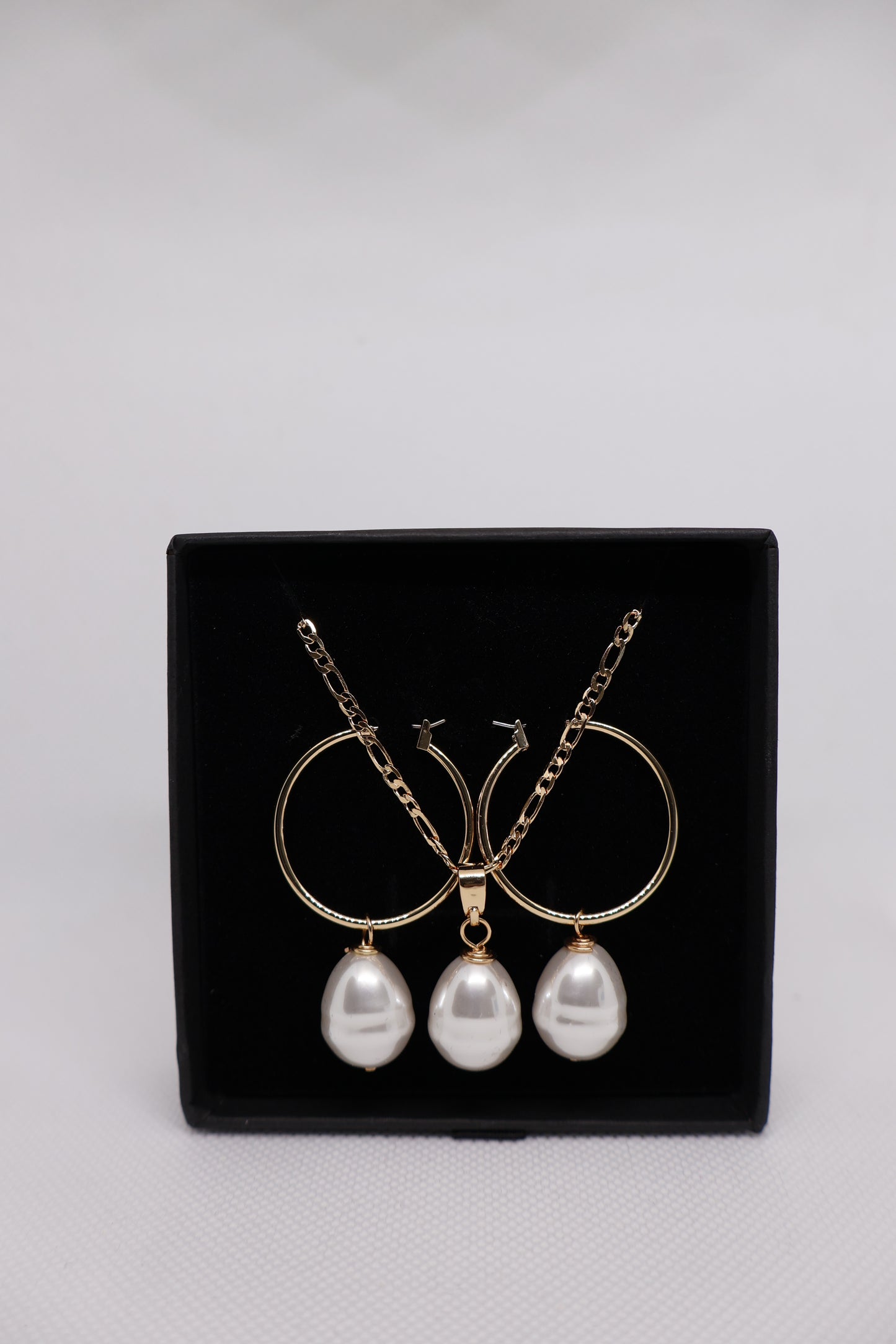 Manu'a Pearl Set
