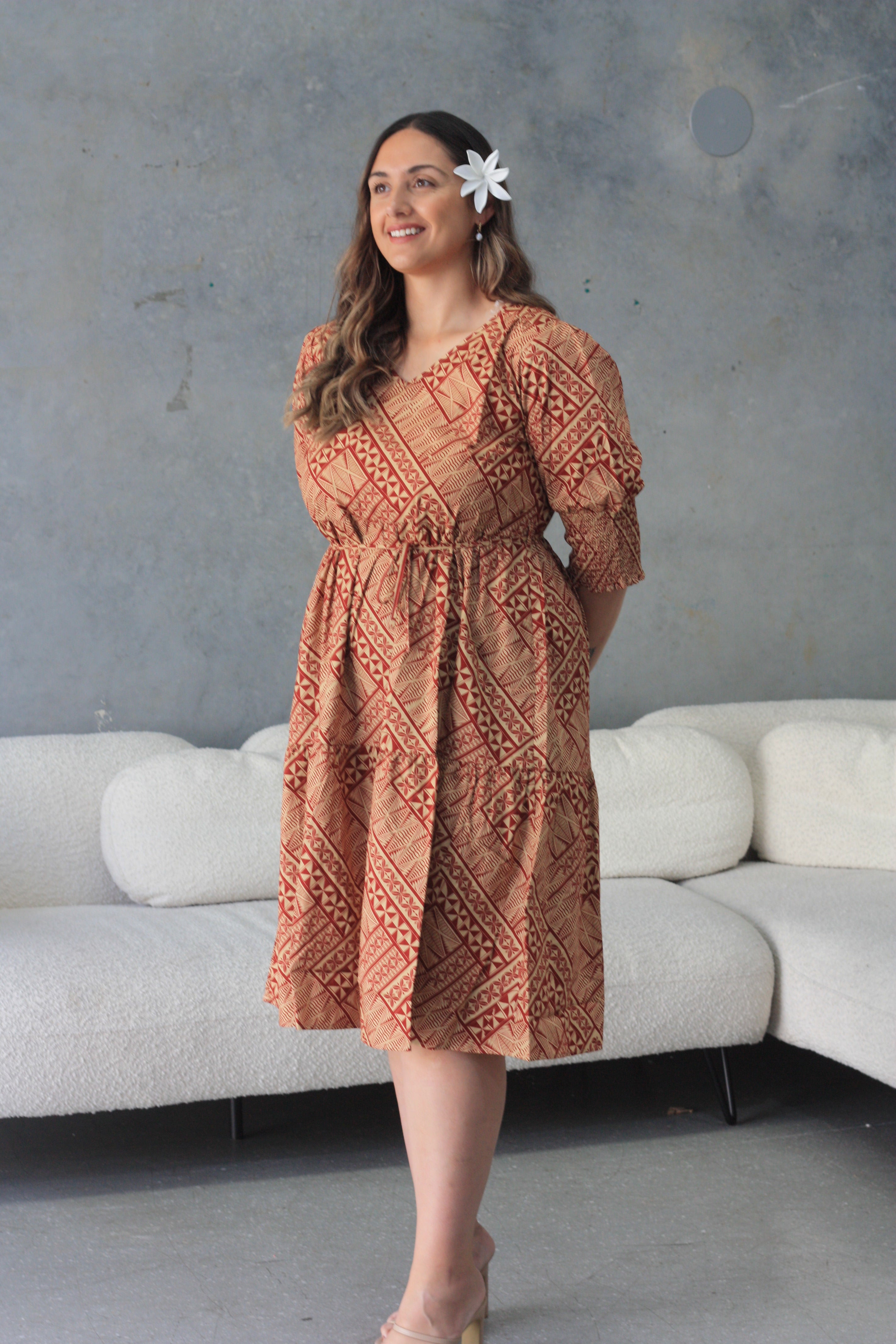 Kalavata Folau Women's Dress (Beige) – Pacific Way Gift Shop