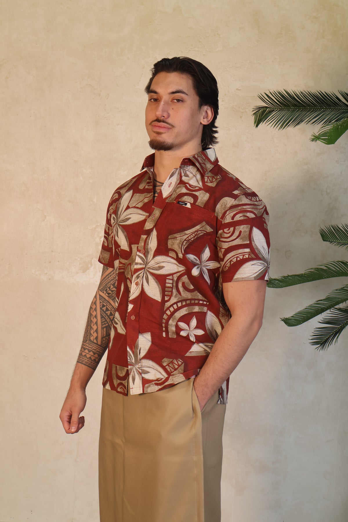 Akamu Men's Shirt in Maroon Kalani Collection SS4748